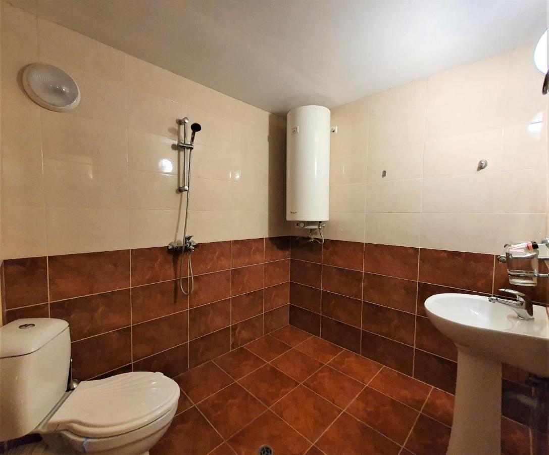 Yakovtsi Inn Zewnętrze zdjęcie