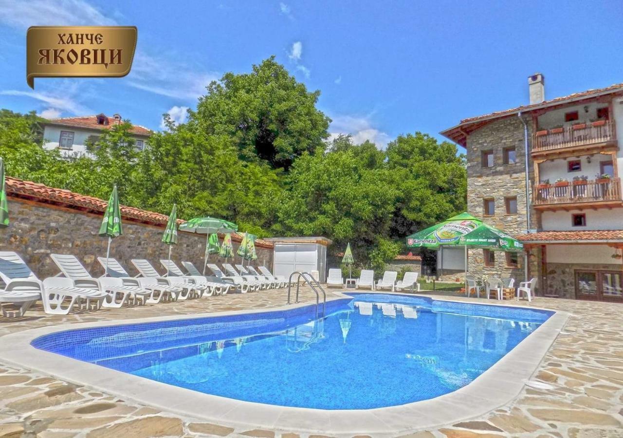 Yakovtsi Inn Zewnętrze zdjęcie